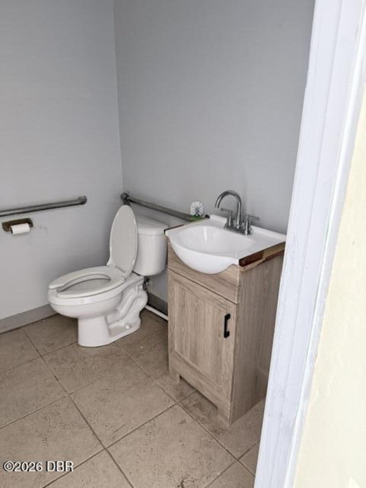 Listing Photo 7