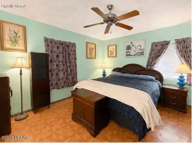 Listing Photo 11