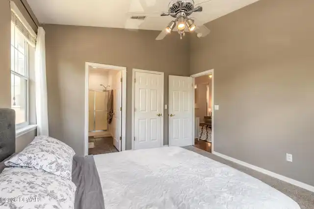 Listing Photo 14