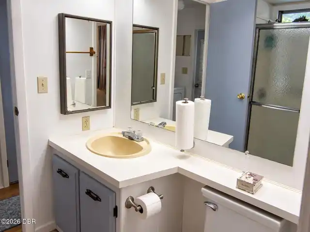 Listing Photo 18