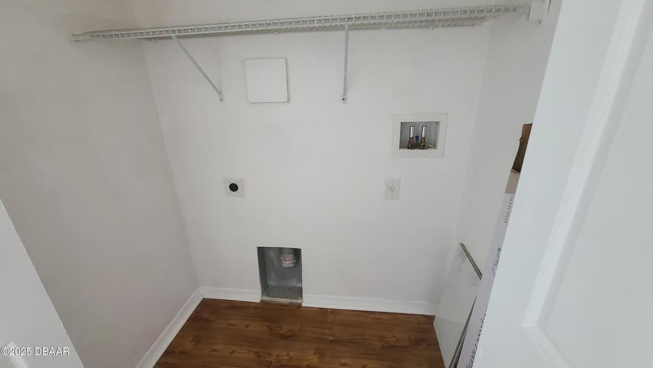 Listing Photo 14