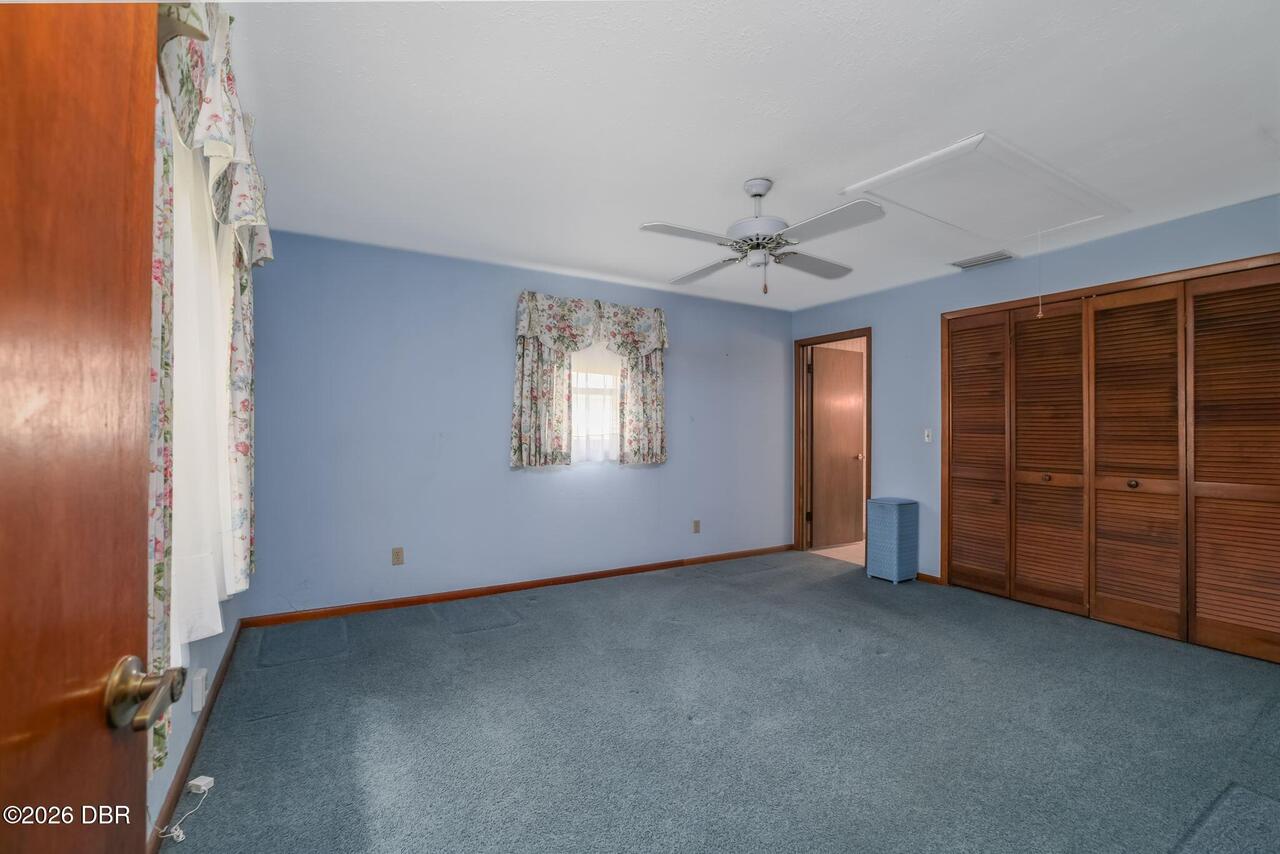 Listing Photo 14