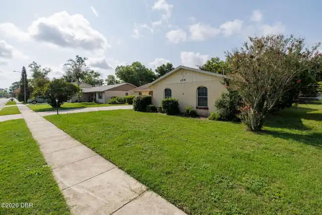 Listing Photo 32