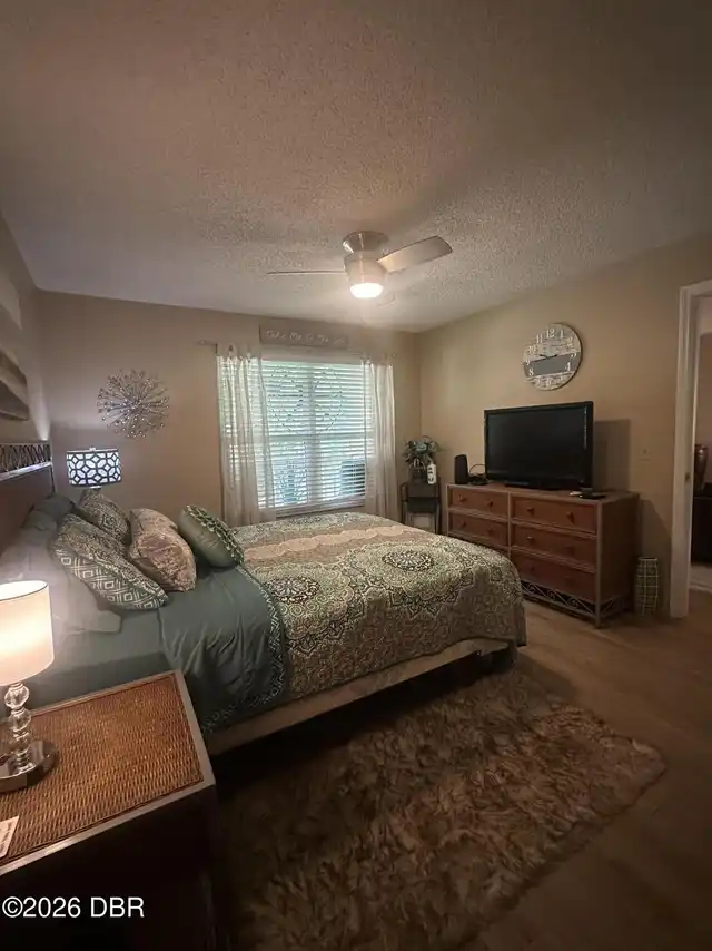 Listing Photo 17