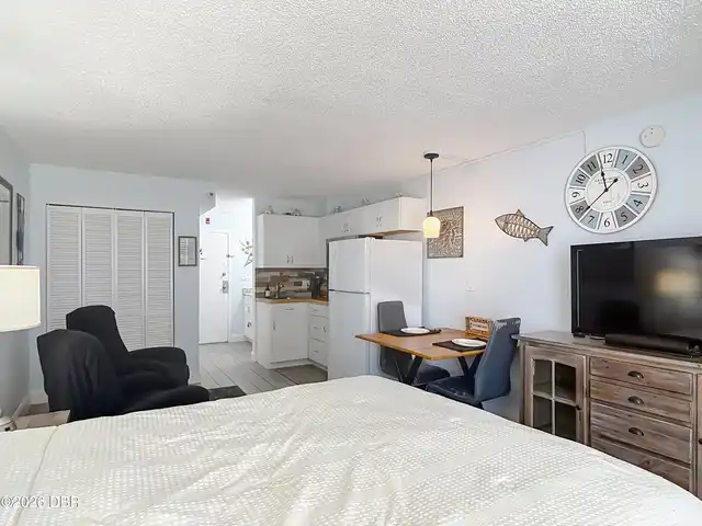 Listing Photo 20