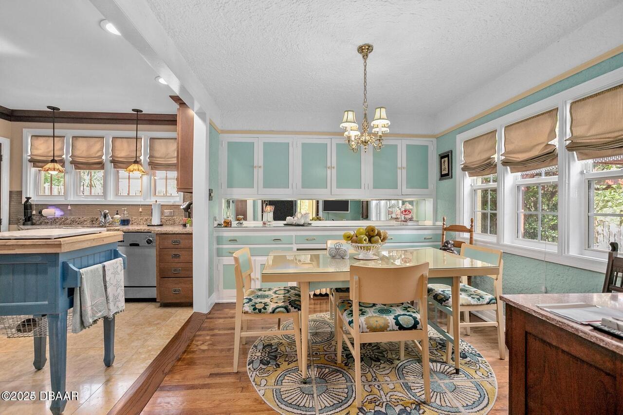 Listing Photo 8