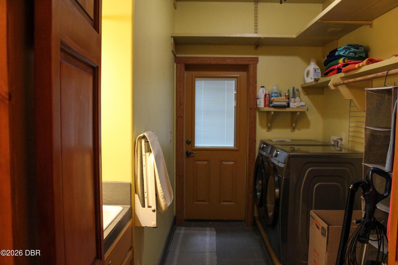 Listing Photo 16