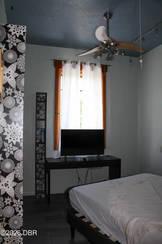 Listing Photo 24