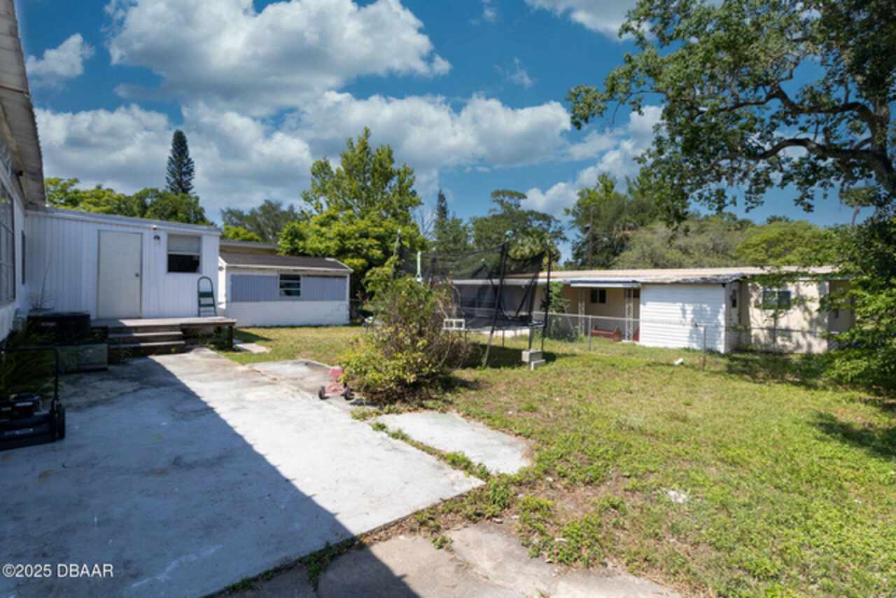 Listing Photo 15