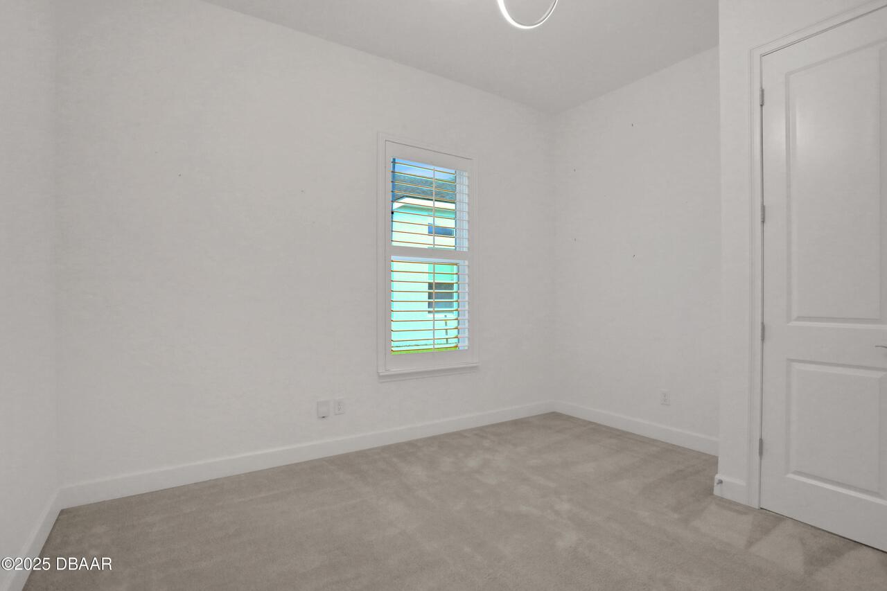 Listing Photo 33