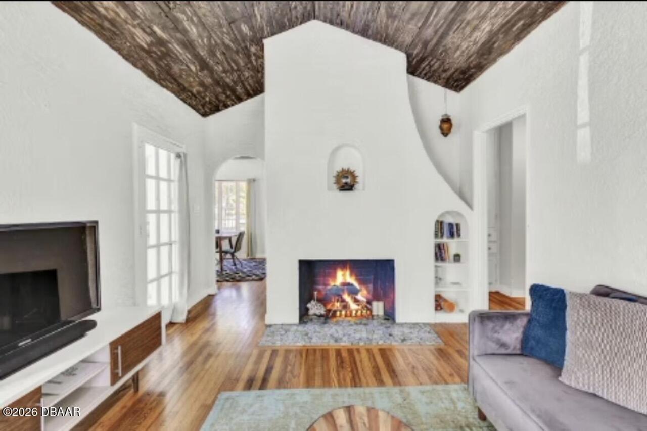 Listing Photo 6