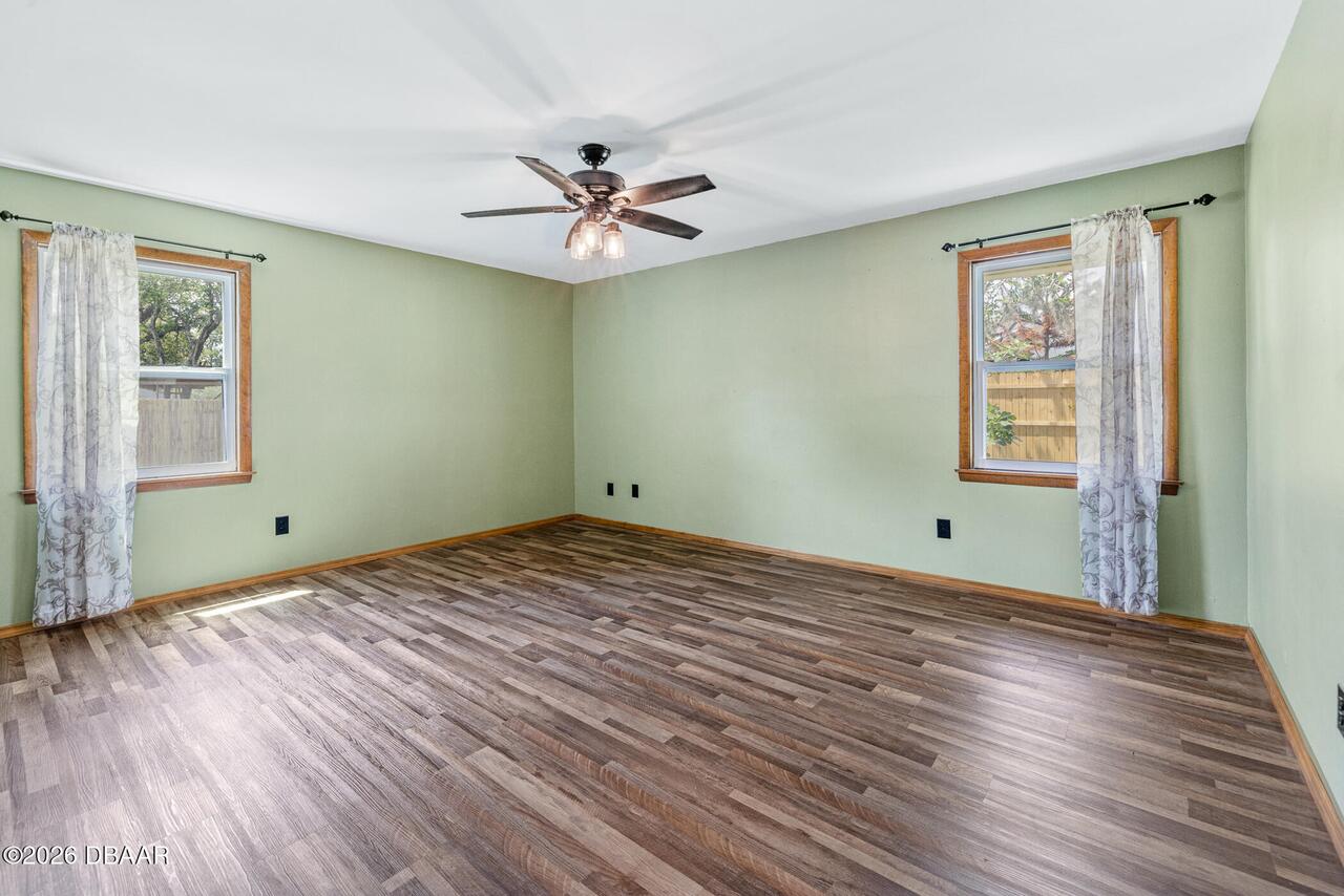 Listing Photo 25