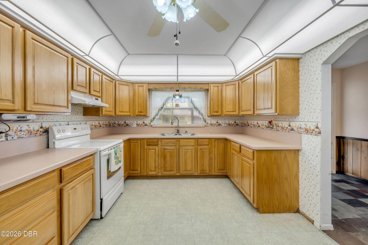 Listing Photo 7