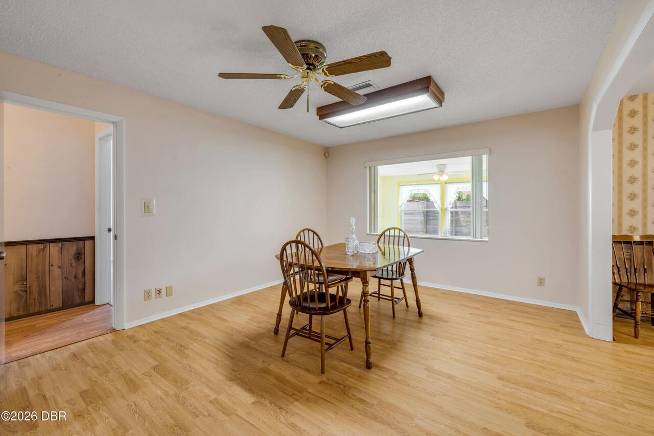 Listing Photo 16
