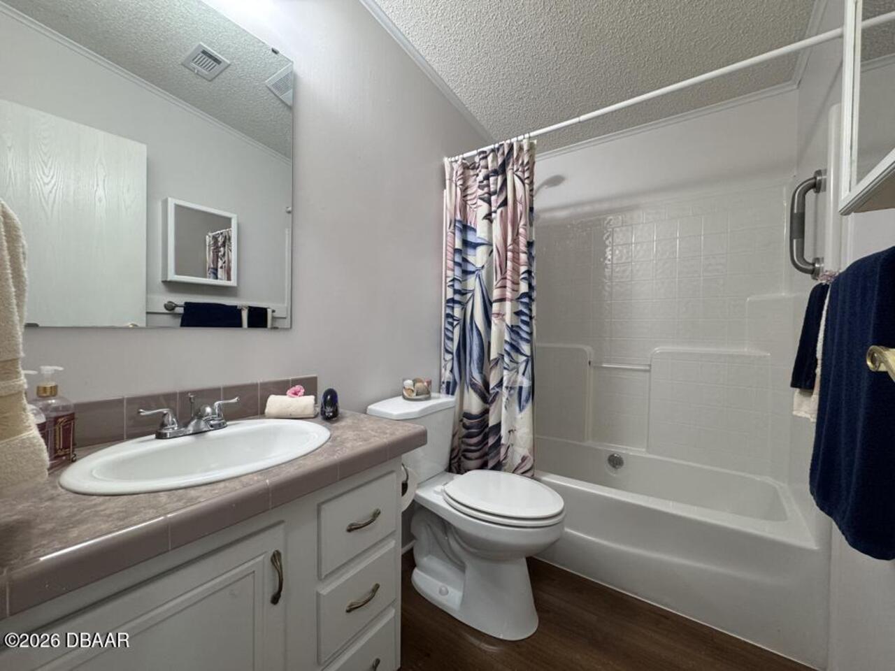 Listing Photo 18
