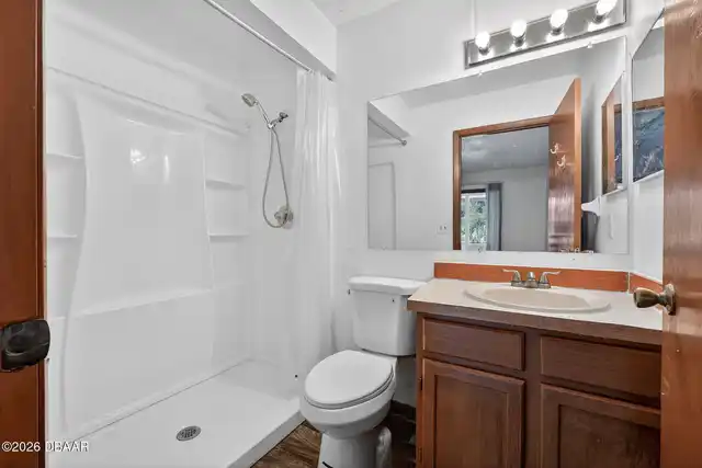 Listing Photo 18