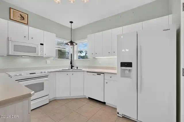 Listing Photo 16