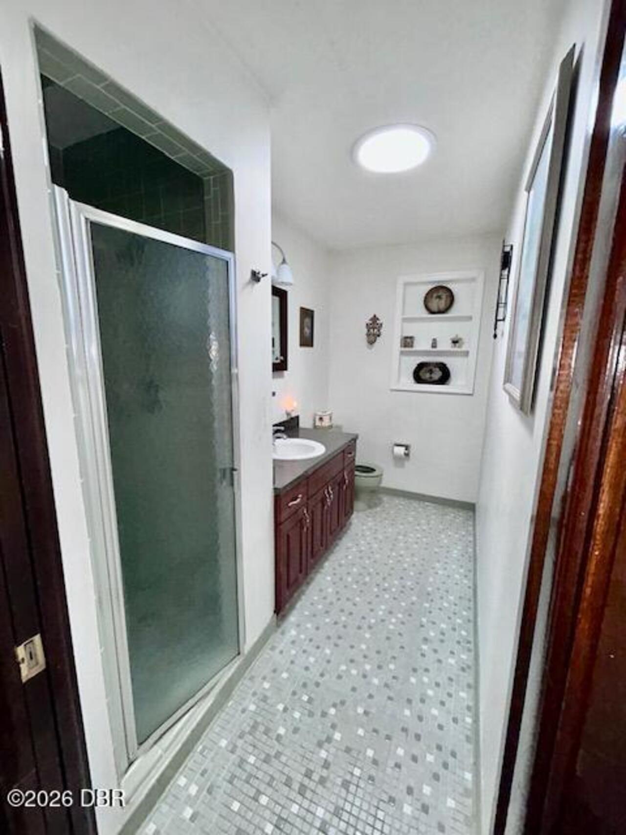 Listing Photo 11