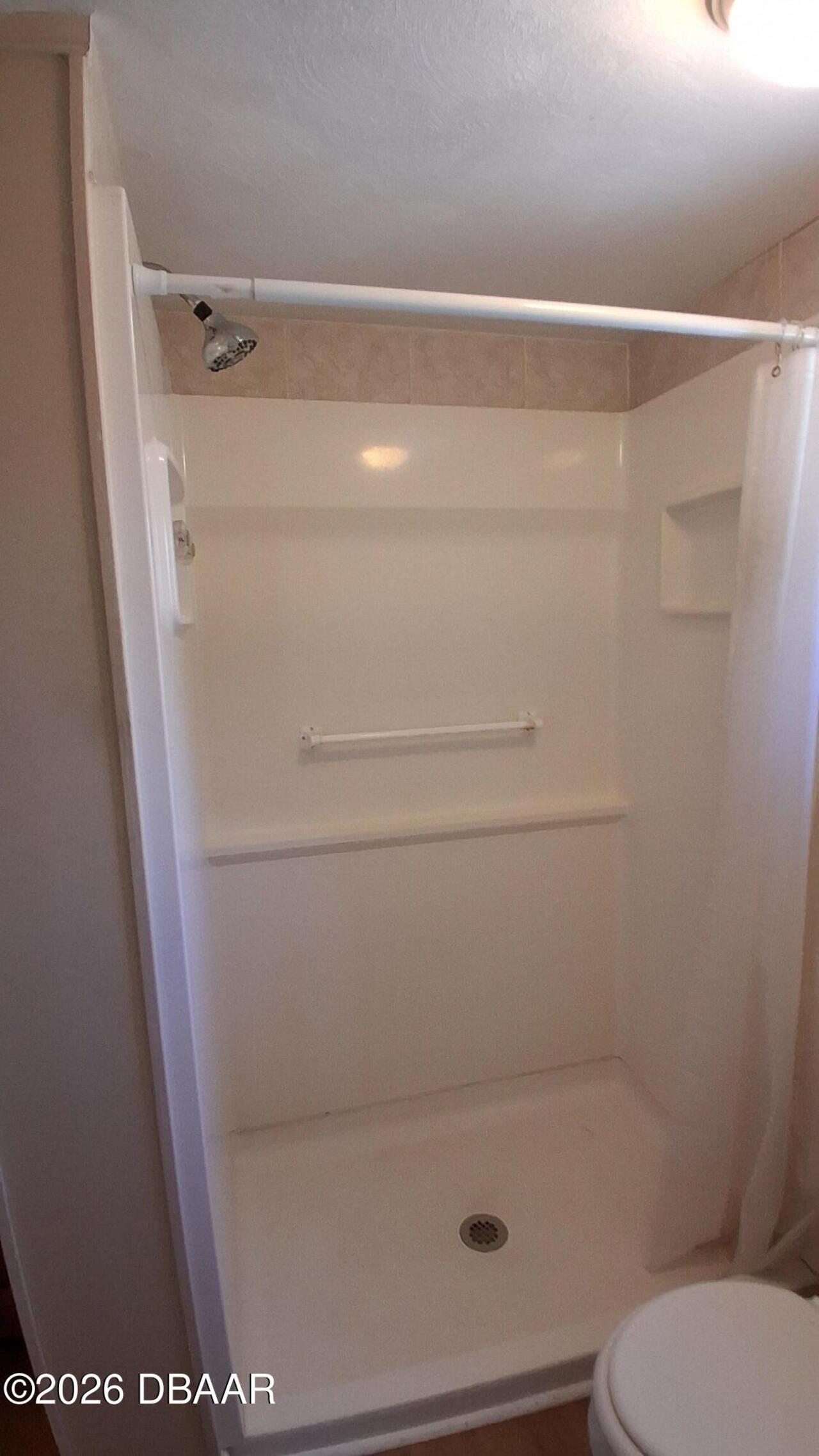 Listing Photo 14