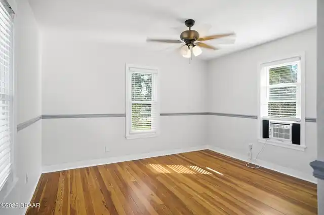 Listing Photo 22