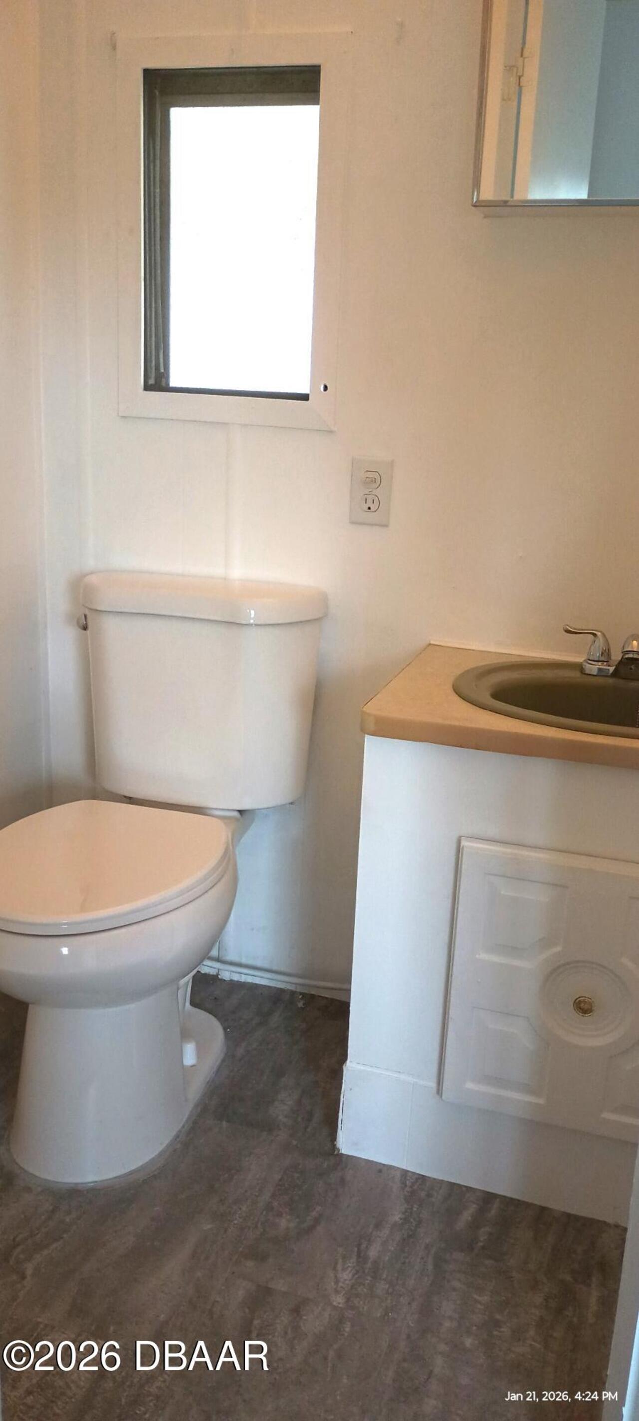 Listing Photo 16
