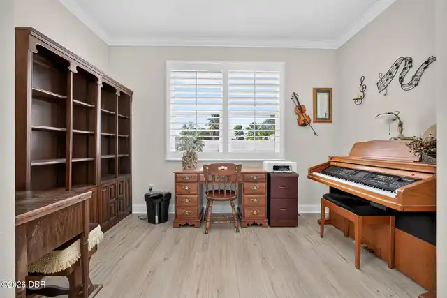 Listing Photo 21