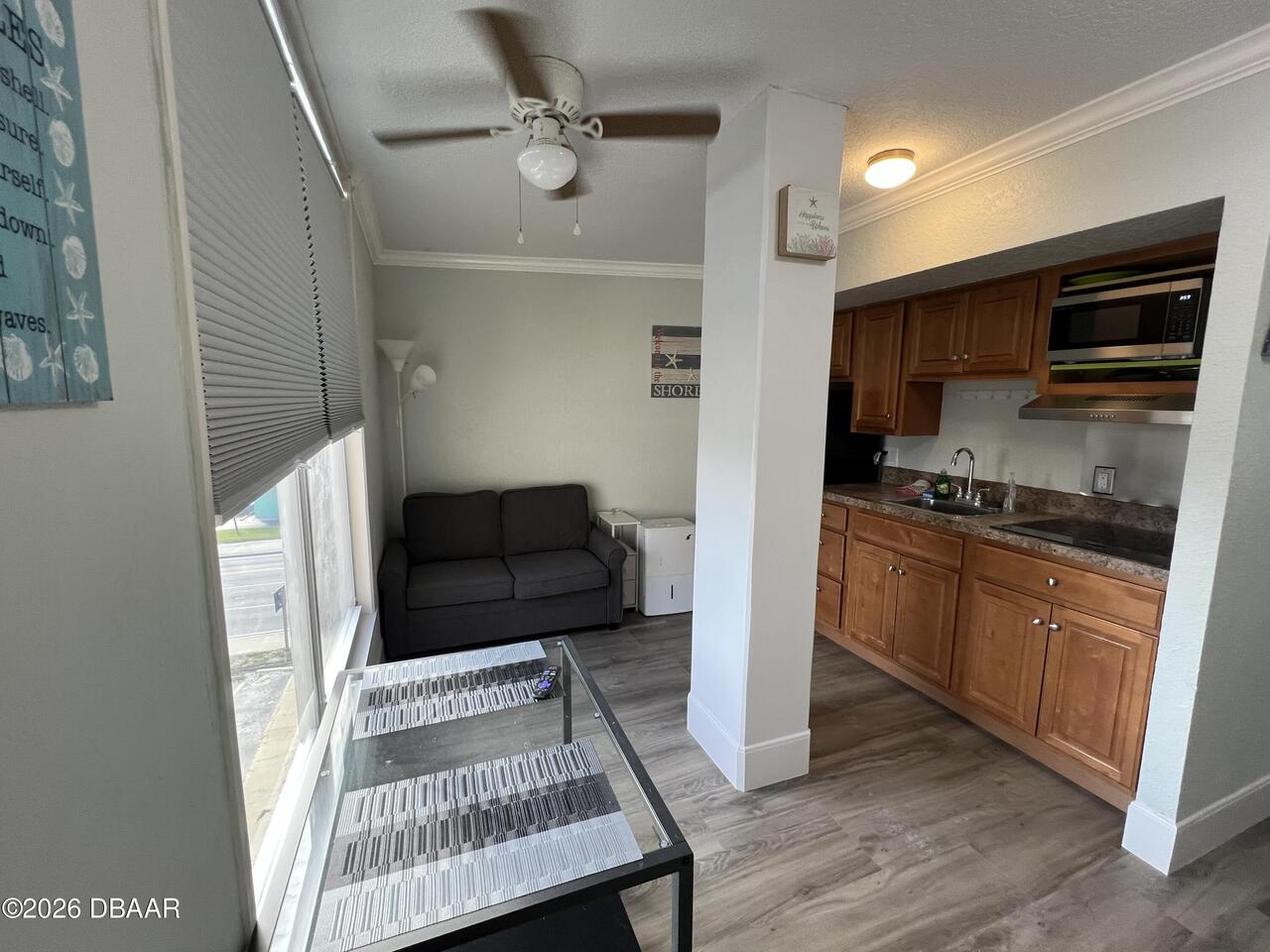 Listing Photo 10