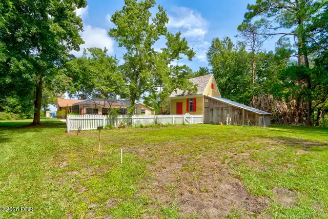 Listing Photo 34