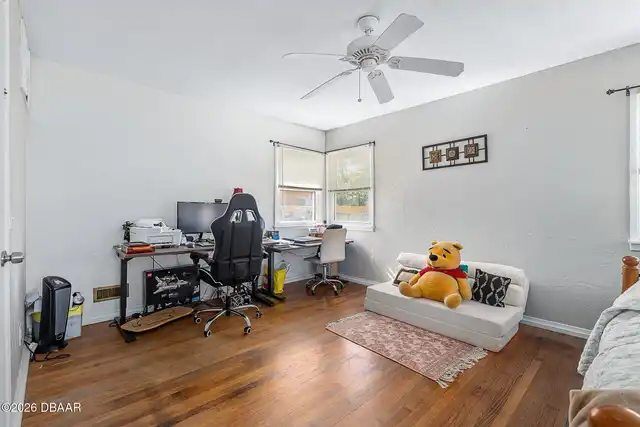 Listing Photo 25