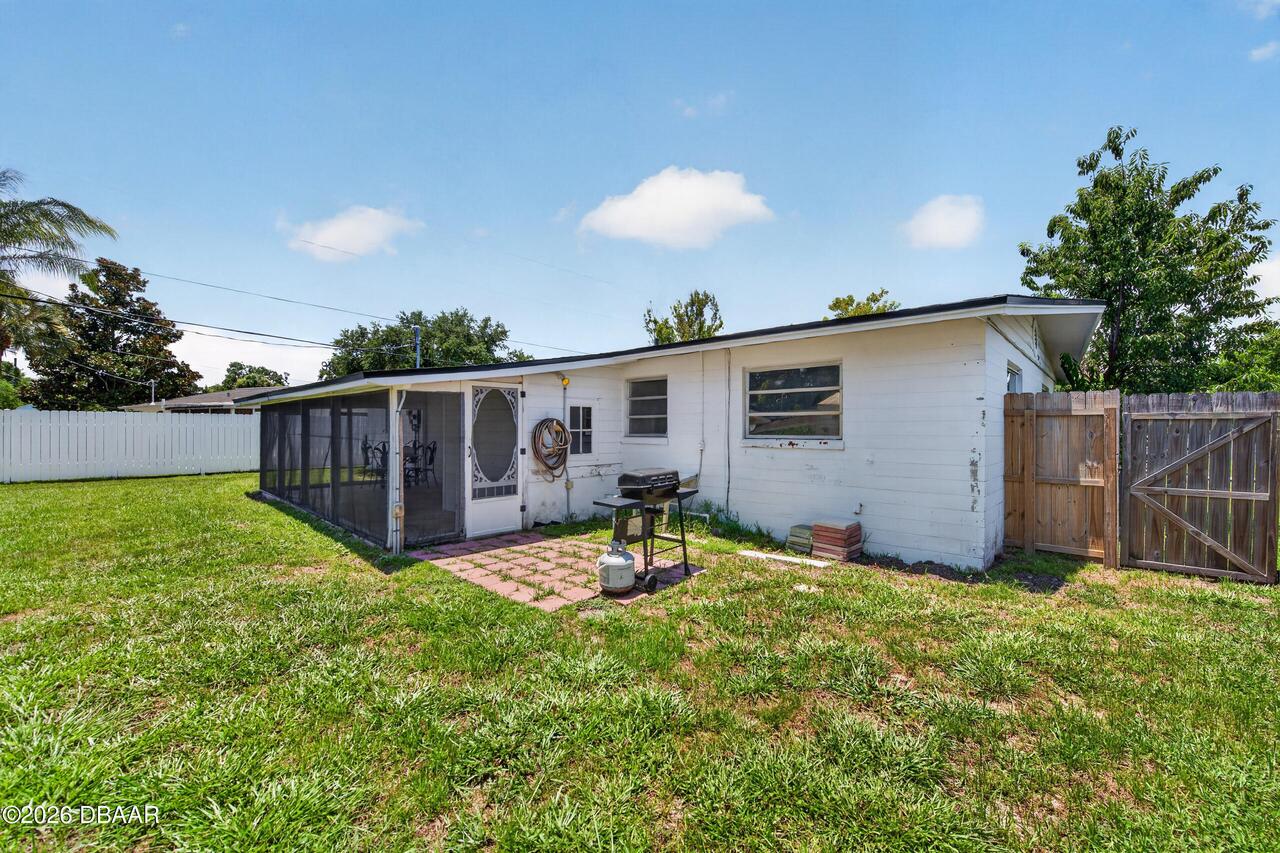 Listing Photo 10