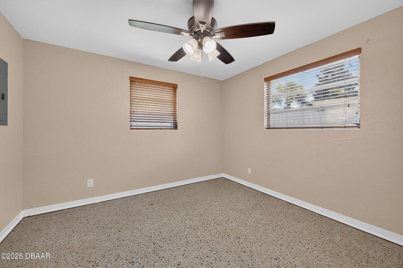 Listing Photo 16