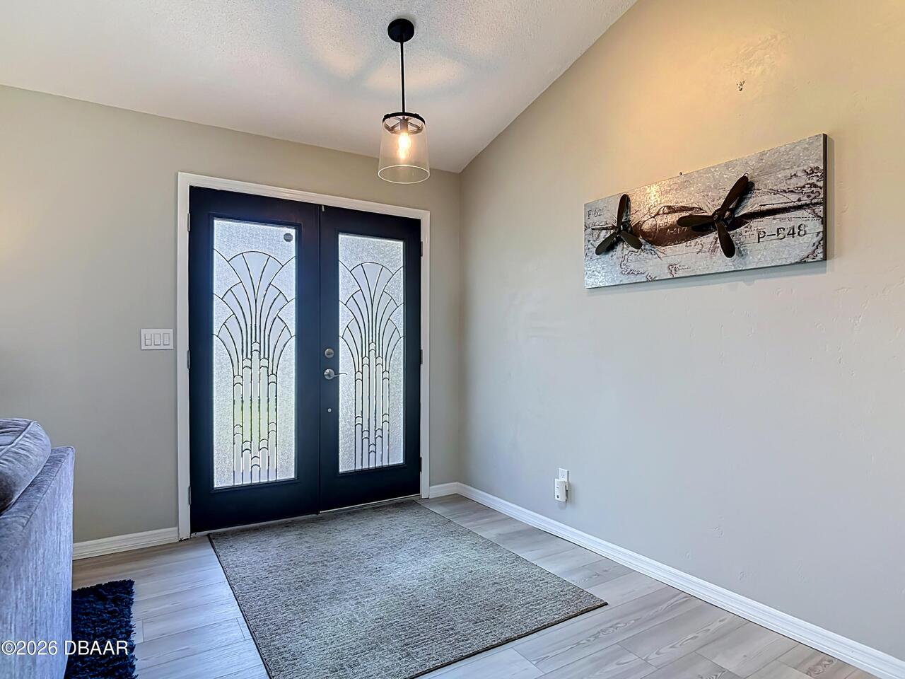 Listing Photo 6
