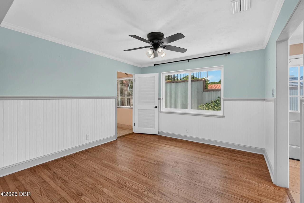 Listing Photo 17
