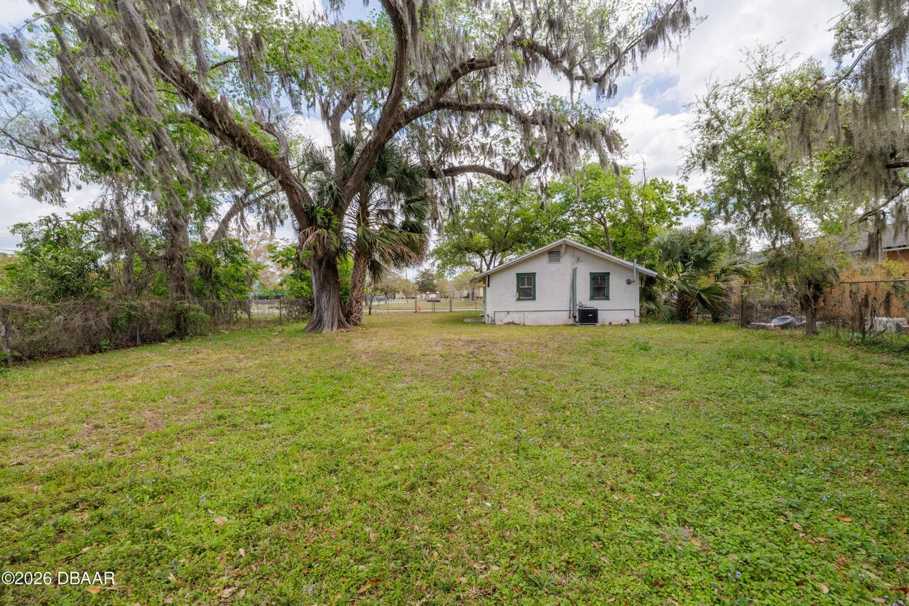 Listing Photo 14