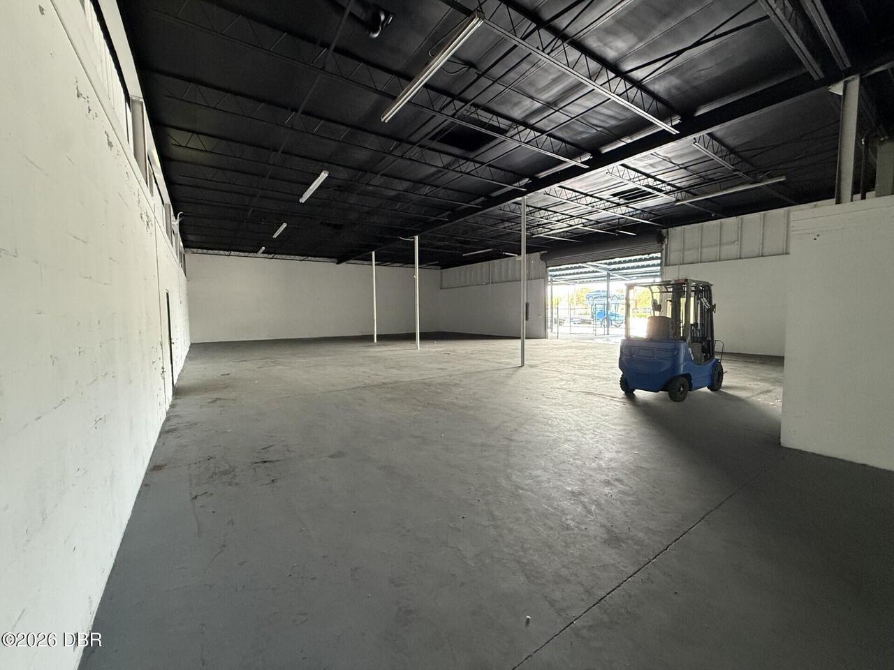 Listing Photo 8