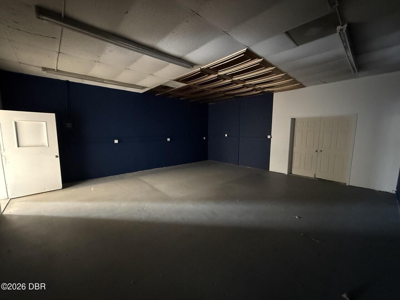 Listing Photo 11
