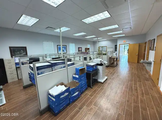 Listing Photo 5