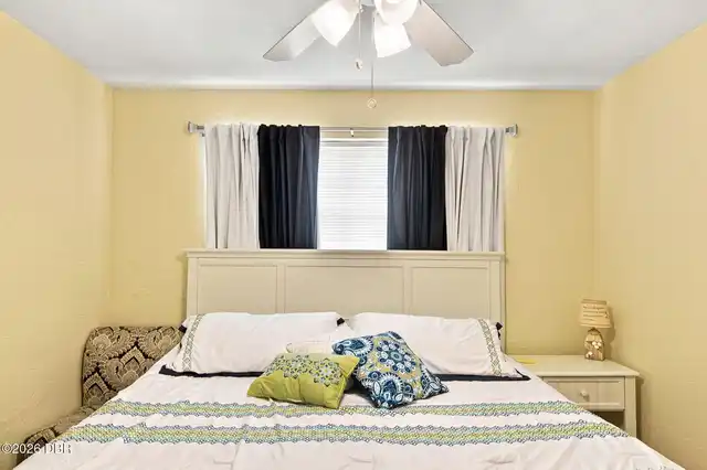 Listing Photo 10