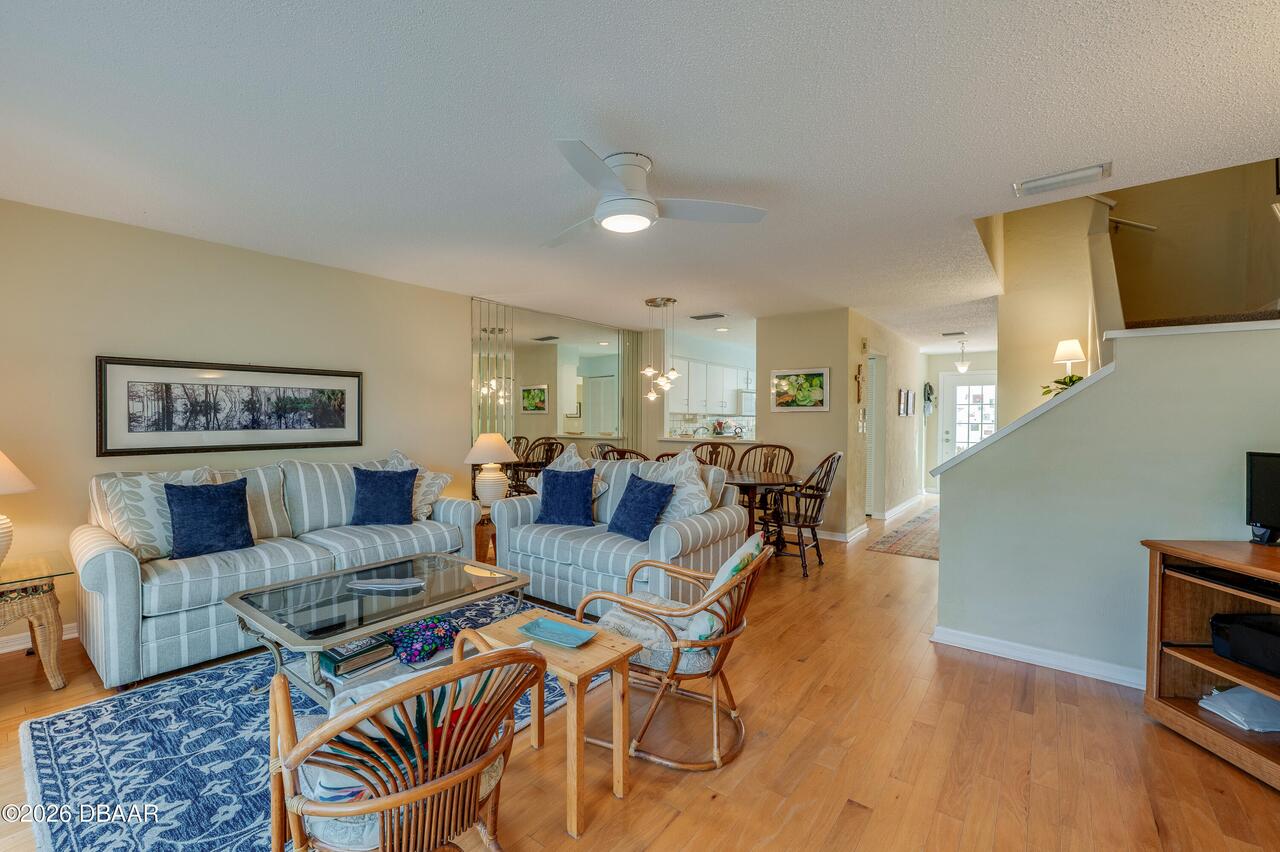 Listing Photo 7