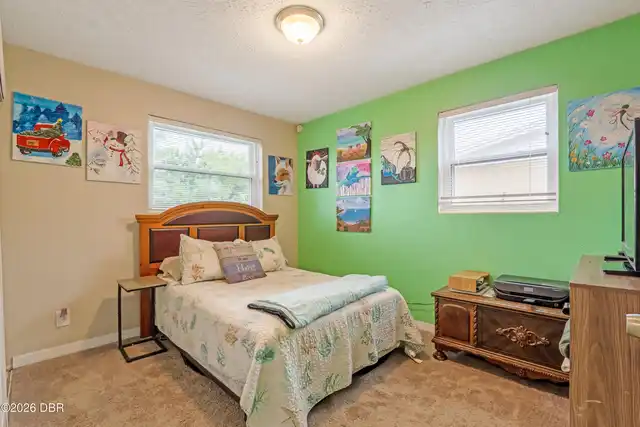 Listing Photo 9