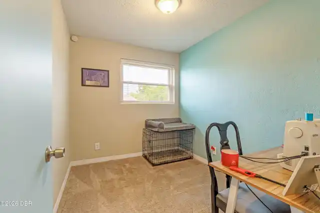 Listing Photo 12