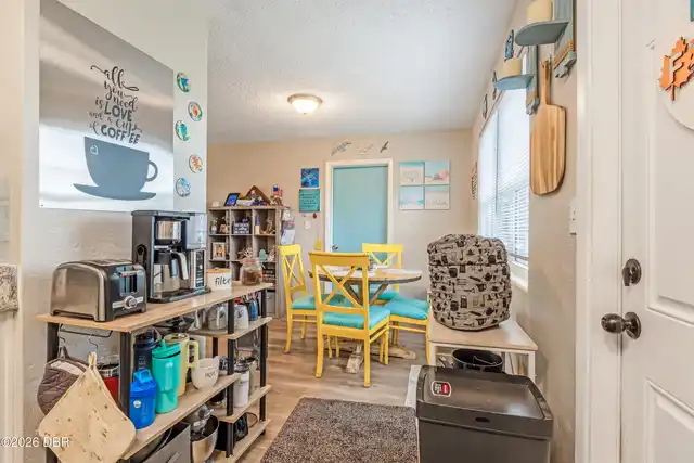 Listing Photo 19