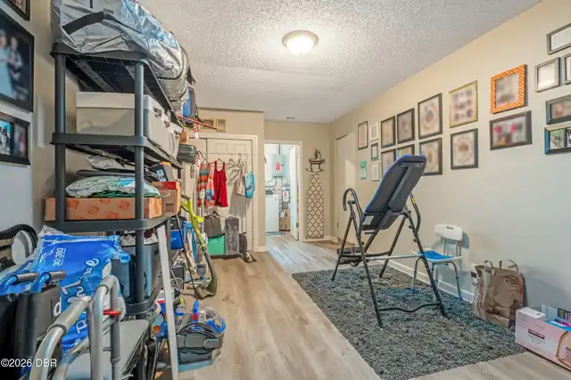 Listing Photo 23