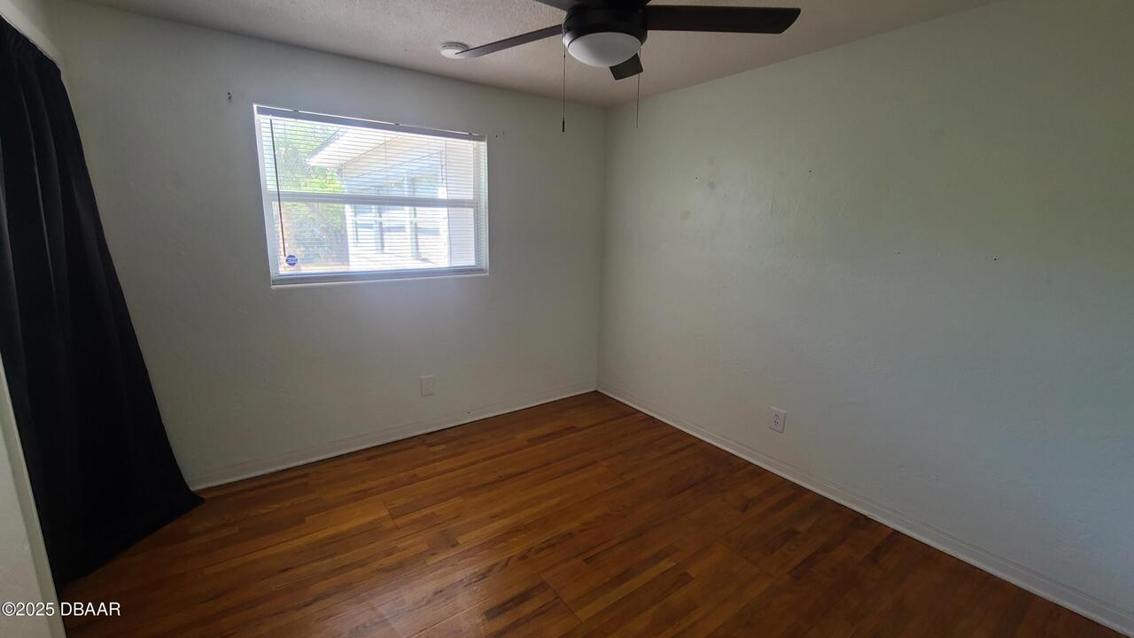 Listing Photo 16