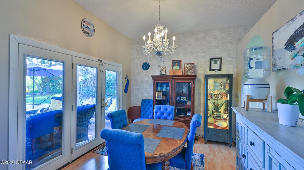 Listing Photo 14