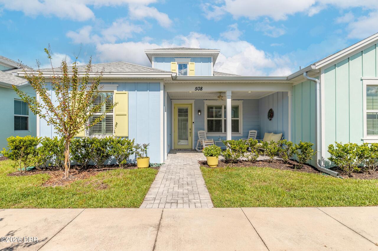 Listing Photo 1