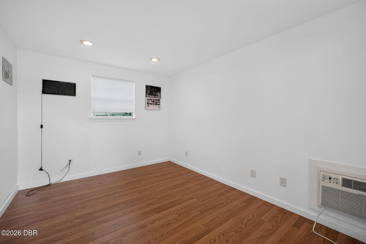 Listing Photo 27