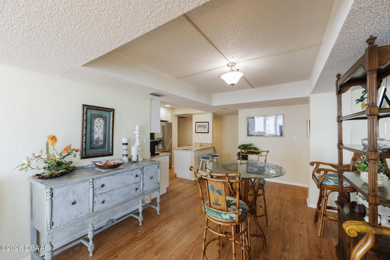 Listing Photo 14