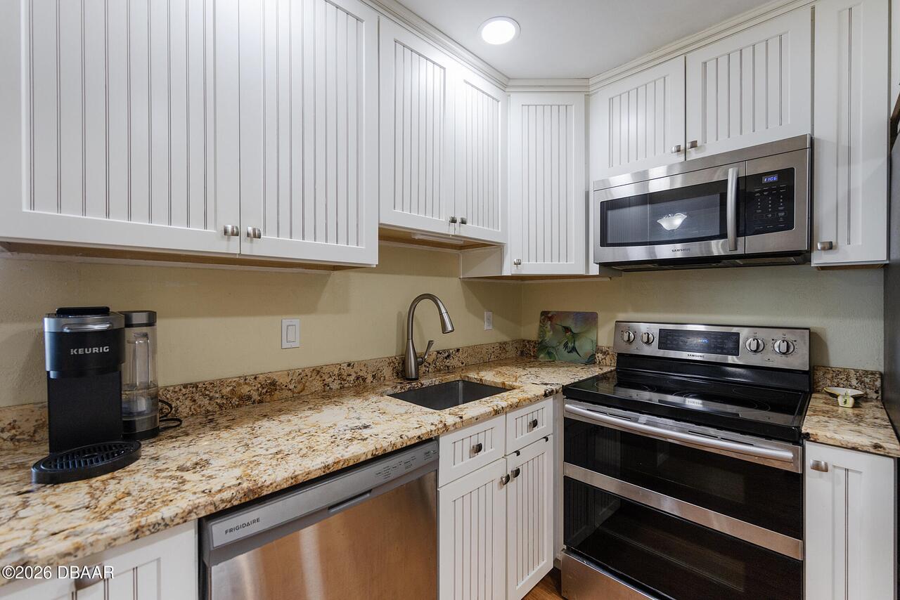 Listing Photo 19