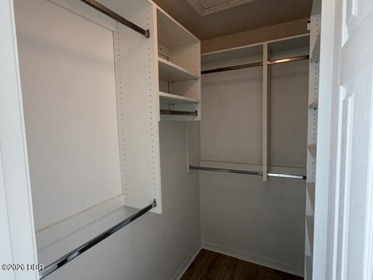 Listing Photo 14